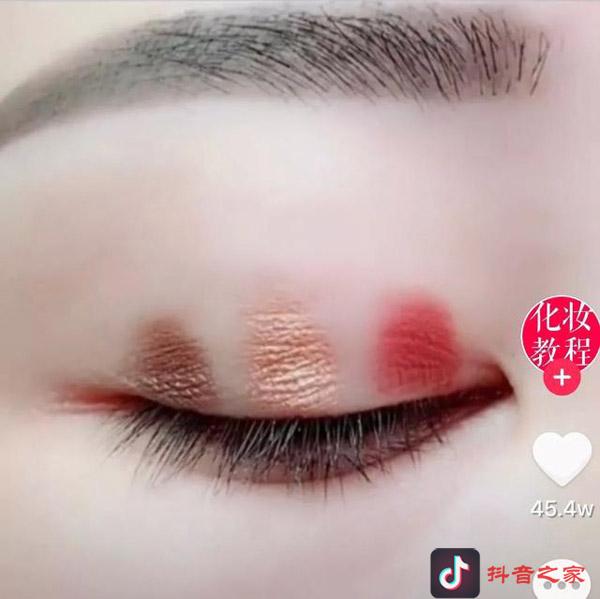 抖音上的“逆天化妆术”教程，爱美女性必看哦！
