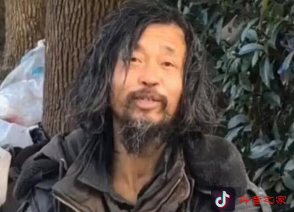 抖音“读书乞丐”兼“流浪汉大师”,沈巍个人资料大曝光！