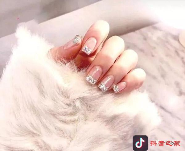 盘点抖音最火的十款美甲款式