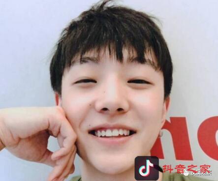 抖音6位神级网红，你认识几个？