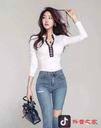 抖音牛仔裤女神走红，网友直呼受不了！