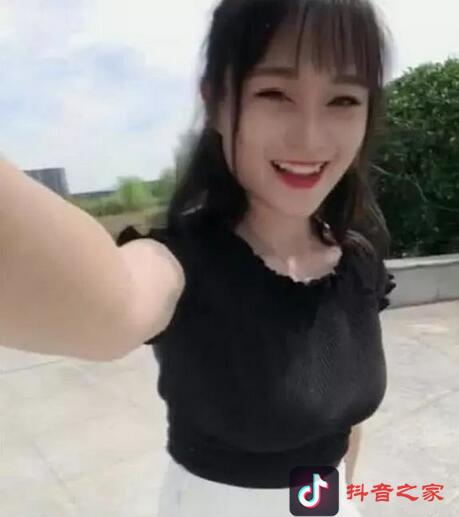 抖音里的“网红坐”，你男友受的了吗？