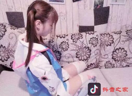 抖音里的“网红坐”，你男友受的了吗？